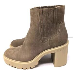 DV Dolce Vita Suede Lug Sole Boots Women's 10 Beige Tan Caster Chunky Heel NEW